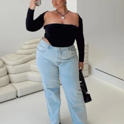 Queenstown Straight Leg Jeans Light Wash Denim Curve