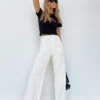 Princess Polly Calcetto Wide Leg Jeans White -Cheap Clothifyx Store 1 modelinfo Elly us2 2d0b4a7a d36e 45f5 aef4 fa35214fb26c