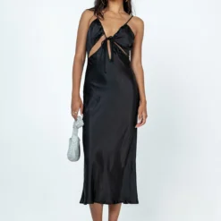 Cheap Clothifyx Store -Cheap Clothifyx Store 1 modelinfo Vivien us4 99e08254 a452 47f8 b4af b8695f335bc1