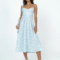Princess Polly Amara Midi Dress Blue Multi -Cheap Clothifyx Store 1 modelinfo Vivien us4 c91e66f4 c1cd 42d1 94c3 c5859f6c9121