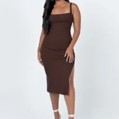 Princess Polly Esme Midi Dress Chocolate 10 Princess Polly Esme Midi Dress Chocolate -Cheap Clothifyx Store 1 modelinfo rheanna us6 4994853b fe64 4a4f a50c 71763db76670