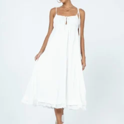 Princess Polly Empress Of Love Maxi Dress White 11 Princess Polly Empress Of Love Maxi Dress White -Cheap Clothifyx Store 2 modelinfo Alexis us2 ae681737 54e5 4e81 adbd beec5ec820d9