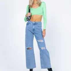 Princess Polly Brenna Knee Rip Denim Jeans -Cheap Clothifyx Store 2 modelinfo Ira us2 02e4b657 f865 44dc a61f db016c1e2750