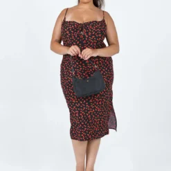 Noda Midi Dress Black Curve -Cheap Clothifyx Store 2 modelinfo Miccy US14 e0fbc8d5 4d14 4e3c bd74 2bed2fb2277b