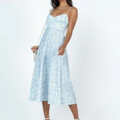 Princess Polly Amara Midi Dress Blue Multi -Cheap Clothifyx Store 2 modelinfo Vivien us4 64952f1f e56f 4656 a54d 8a045e3f72ed