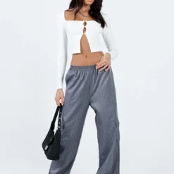 Princess Polly Edgely Top White -Cheap Clothifyx Store 2 modelinfo josephine us2 d78f1e9d 596b 4535 83fd 2b1345a2c22d