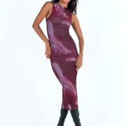 Motel Fayola Dress Mesh Watercolour Wine -Cheap Clothifyx Store 2 modelinfo sneha us2 22729b3c 1fa5 4eec 8e16 5dccfa18961a