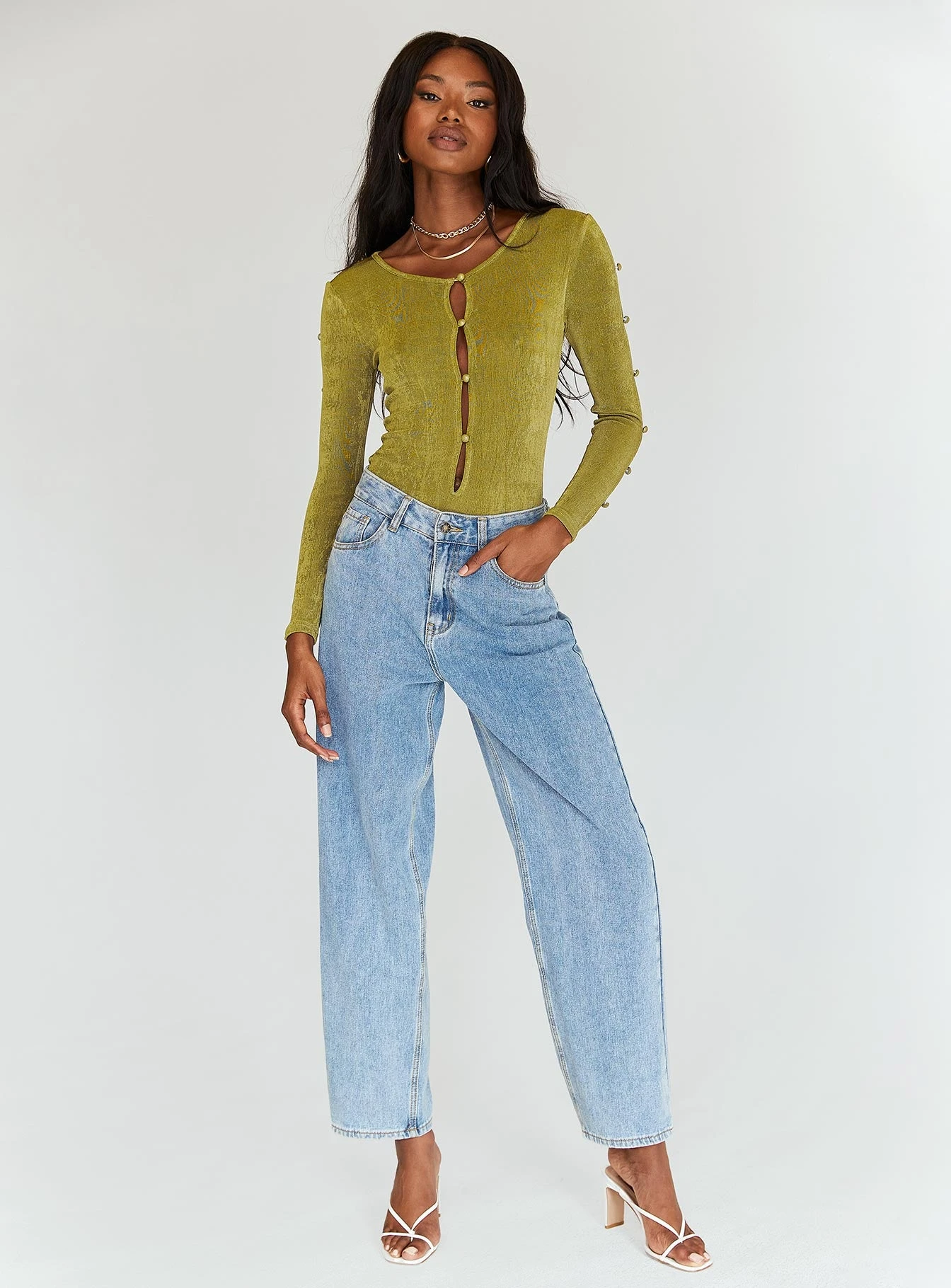 Princess Polly Gianna Long Sleeve Bodysuit Green 4 Princess Polly Gianna Long Sleeve Bodysuit Green - Image 2