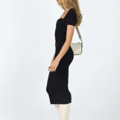 Princess Polly Ellisen Midi Dress Black 12 Princess Polly Ellisen Midi Dress Black -Cheap Clothifyx Store 3 modelinfo Kiana us2 2bfba415 eb33 45a5 84bf 1599653d08ef