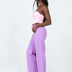 Princess Polly Rodrigo Denim Jeans Purple -Cheap Clothifyx Store 3 modelinfo cynthia us2 388a2a3d 7456 4c27 bf99 b4d2206d1422