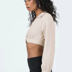 Princess Polly Zaxton Long Sleeve Top Beige -Cheap Clothifyx Store 3 modelinfo kristen us2 60f6e3de 31d5 4e43 976f f9e7b6e99e77