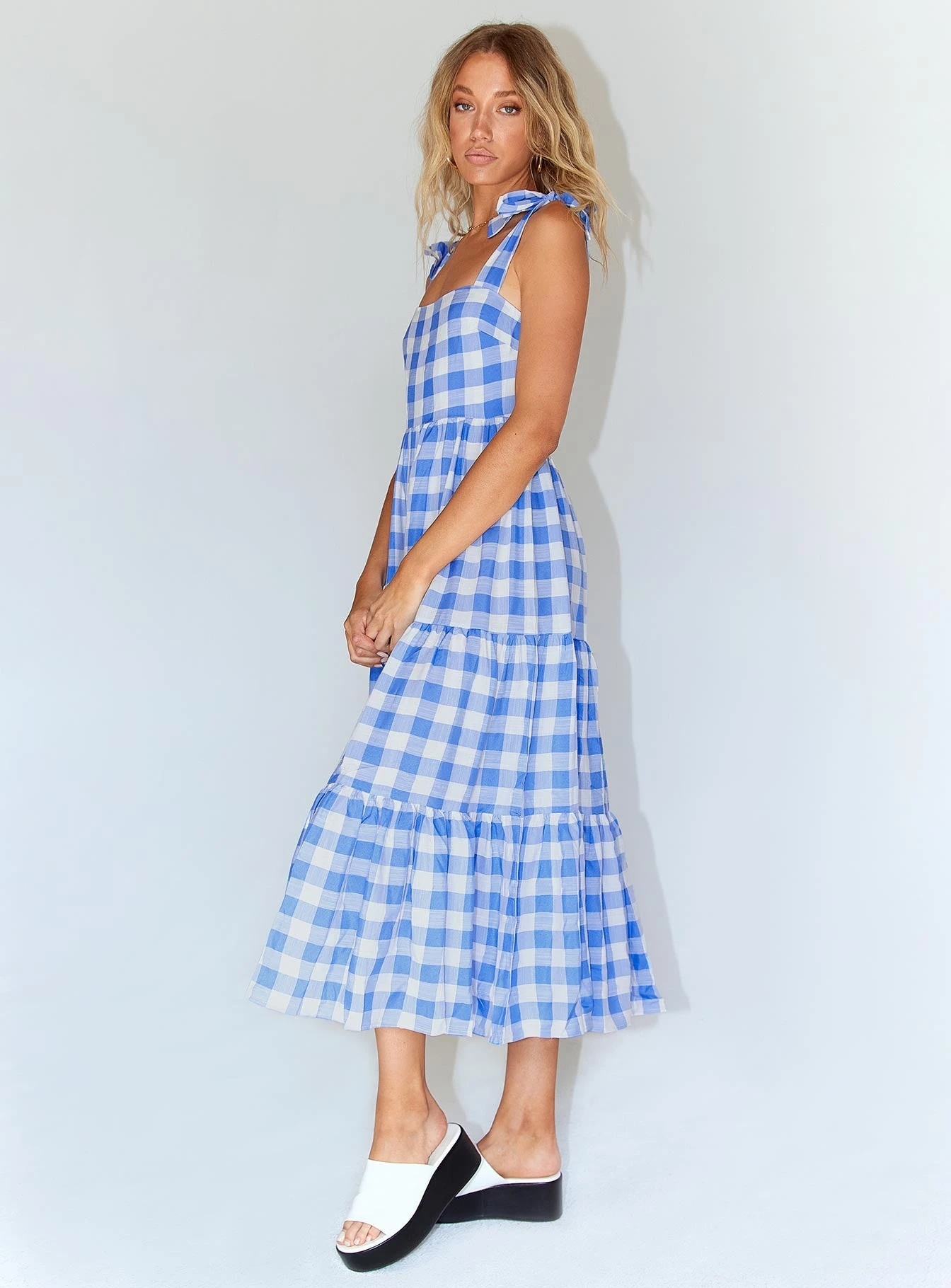 Princess Polly Rae Midi Dress Blue 5 Princess Polly Rae Midi Dress Blue - Image 3