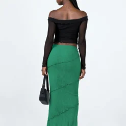Princess Polly Oscar Maxi Skirt Dark Green -Cheap Clothifyx Store 4 modelinfo Cynthia us4 4f82e210 b06a 49e6 8f88 3fae9c86320e