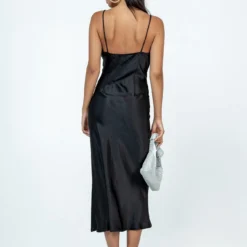 Princess Polly Renner Midi Dress Black 10 Princess Polly Renner Midi Dress Black -Cheap Clothifyx Store 4 modelinfo Vivien us4 857154d9 7f69 4d3d a167 ff12a61470be
