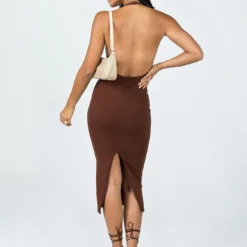 Princess Polly Aditya Midi Dress Brown 9 Princess Polly Aditya Midi Dress Brown -Cheap Clothifyx Store 4 modelinfo christy us4 d09e8b04 ff55 4548 9d8d bb4b4d0bec34