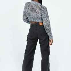 Princess Polly Darla Cargo Denim Jeans Black -Cheap Clothifyx Store 4 modelinfo cynthia us4 970890fb 9d79 476a b44a b74c7d1032b4