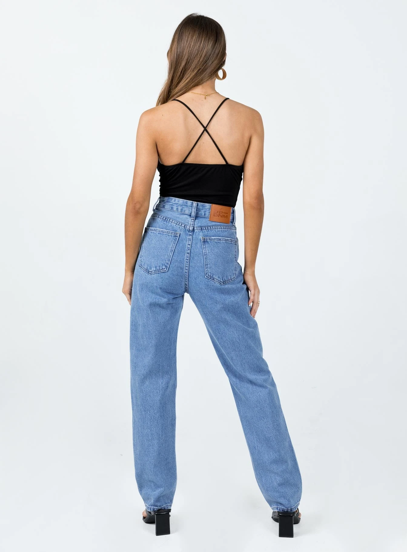 Princess Polly I'm Fine Mom Jeans Mid Wash Denim 6 Princess Polly I'm Fine Mom Jeans Mid Wash Denim - Image 4