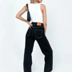 Princess Polly Jaclyn Jean Black 13 Princess Polly Jaclyn Jean Black -Cheap Clothifyx Store 4 modelinfo elly us2 73cc5940 e9cd 4d57 8e57 44530fb03f95