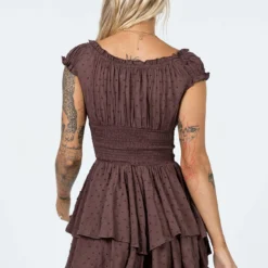 The Love Galore Romper Brown -Cheap Clothifyx Store 4 modelinfo emma leigh us4 fc713226 5826 4851 919b 59c2bac3a55e