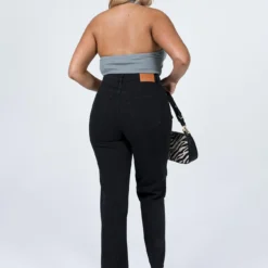 Princess Polly Lana Highrise Straight Leg Jeans Black -Cheap Clothifyx Store 4 modelinfo jasmin us8 240d2d02 7dc2 472a 8aa6 f7ba0aeb9629