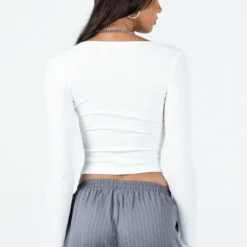 Princess Polly Edgely Top White -Cheap Clothifyx Store 4 modelinfo josephine us2 68587a10 0ee2 4a61 94cd 710e7605b7d7