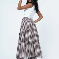 Princess Polly Hale Midi Skirt Brown 9 Princess Polly Hale Midi Skirt Brown -Cheap Clothifyx Store 4 modelinfo yarelis us2 643856cc 0fb8 4f37 a9fd 4afb3b2f5c5e