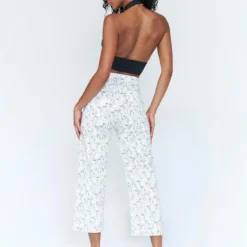 Princess Polly Nelly Wide Leg Face Print Pants White 12 Princess Polly Nelly Wide Leg Face Print Pants White -Cheap Clothifyx Store 4 449ceef4 4ab5 4c39 a062 c01587204504