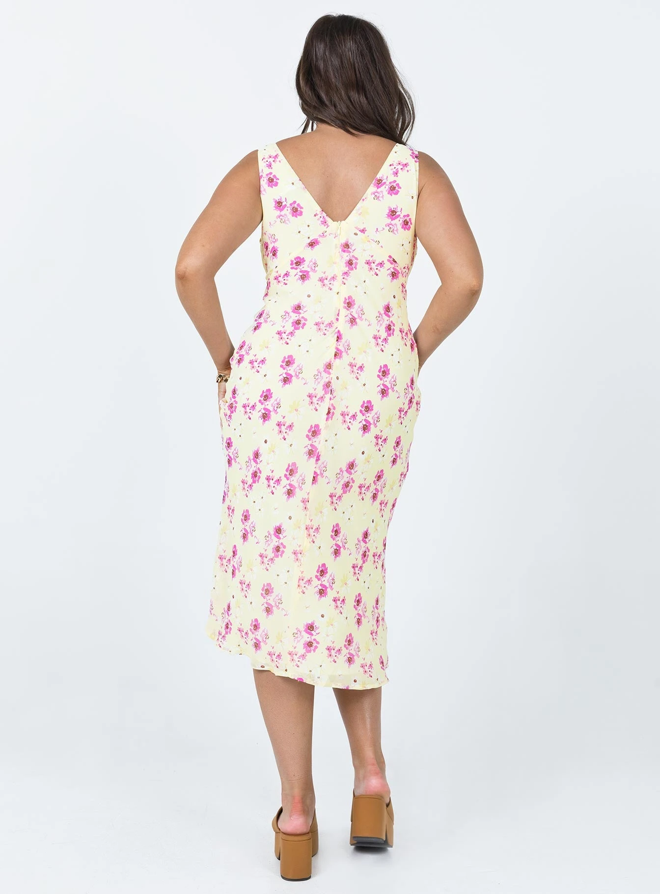 Princess Polly Samira Midi Dress Yellow Floral 7 Princess Polly Samira Midi Dress Yellow Floral - Image 5