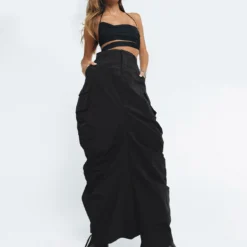 Baird Cargo Maxi Skirt Black -Cheap Clothifyx Store 6 modelinfo elise us2 14a10ba7 c0bb 4c86 87e8 8bf130104dbe
