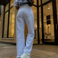 Princess Polly Cece Hammer Wide Leg Knee Rip Jeans White Denim -Cheap Clothifyx Store CECE HAMMER WIDE LEG KNEE RIP JEANS WHITE DENIM f4d691f2 9562 42e2 9596 1814ade735c7